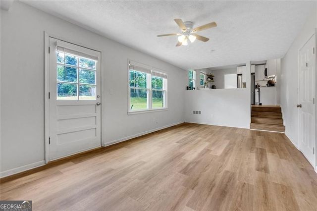 5800 Cedar Lane SW, Mableton, GA 30126
