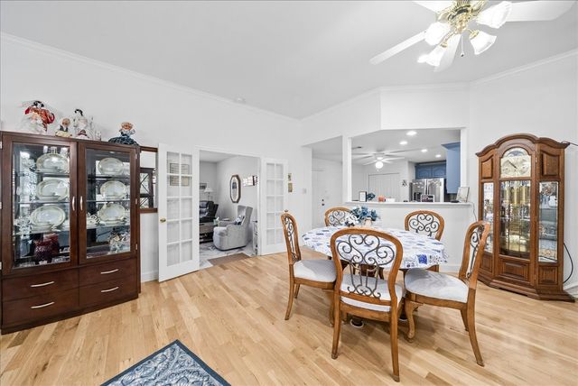 942 Cresthill Drive 20, Cedar Hill, TX 75104
