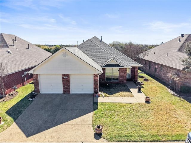 942 Cresthill Drive 20, Cedar Hill, TX 75104