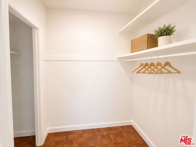 634 S Gramercy Place 304, Los Angeles, CA 90005