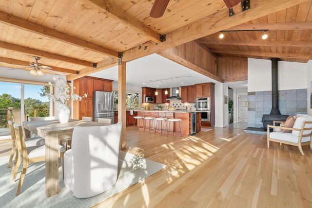 1044 Pleasant Valley Road, Aptos, CA 95003