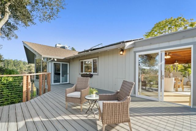 1044 Pleasant Valley Road, Aptos, CA 95003
