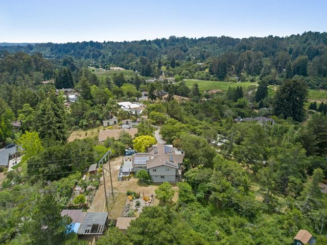 1044 Pleasant Valley Road, Aptos, CA 95003