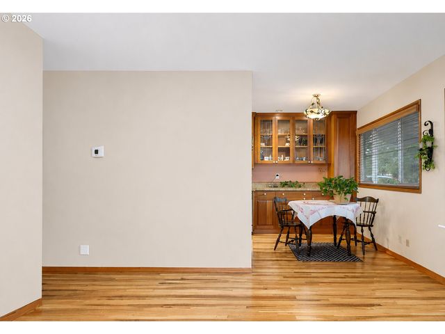 6534 Se 75TH Ave, Portland, OR 97206