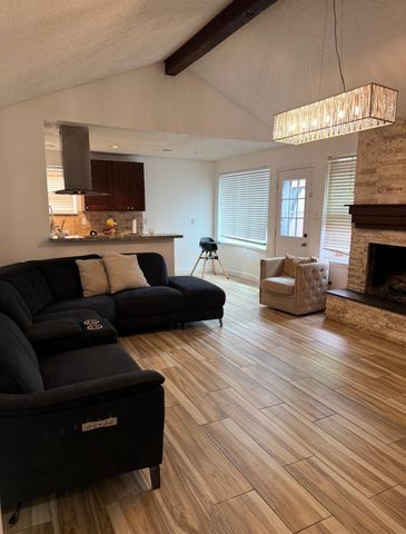 12219 Monticeto Lane, Meadows Place, TX 77477