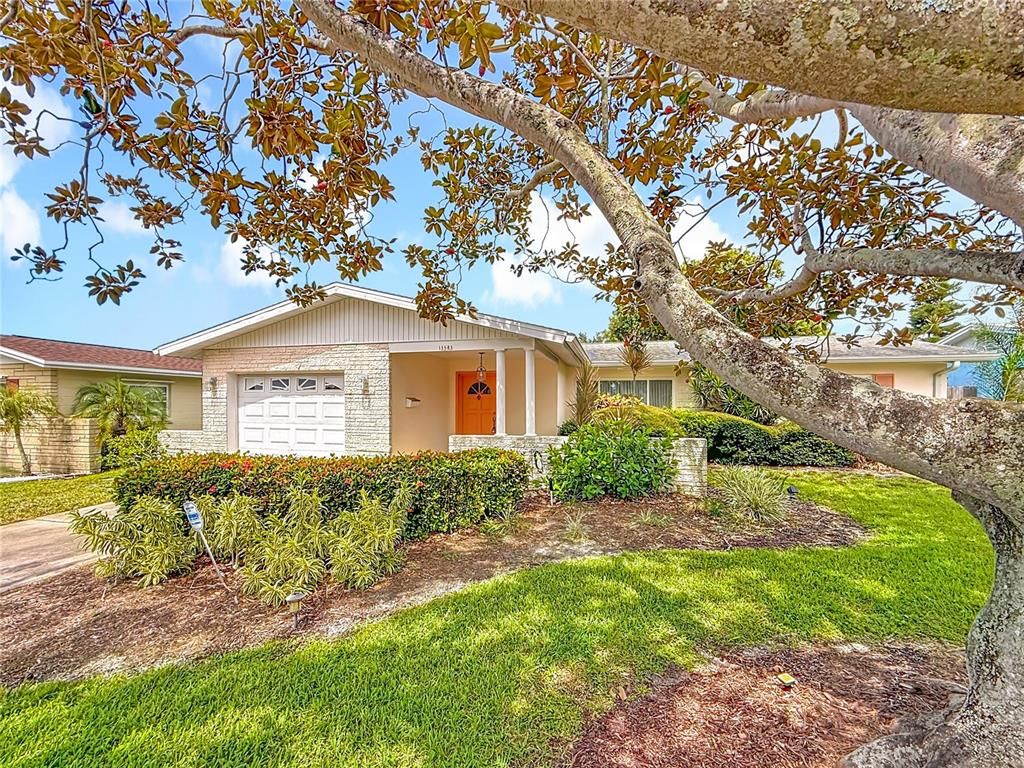 13583 87TH AVENUE, Seminole, FL 33776