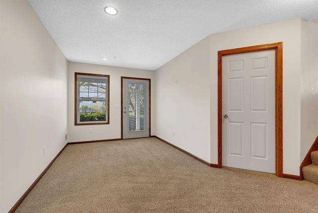16644 72nd Court NE, Elk River, MN 55330