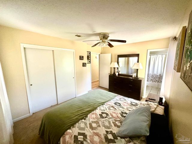 5057 Babb Ln, Pace, FL 32571