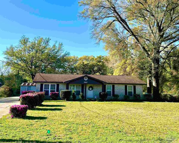 5057 Babb Ln, Pace, FL 32571