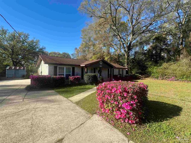 5057 Babb Ln, Pace, FL 32571