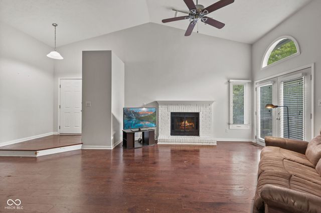 8051 Talliho Drive, Indianapolis, IN 46256