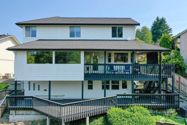 1308 11th Street Pl SW, Puyallup, WA 98371