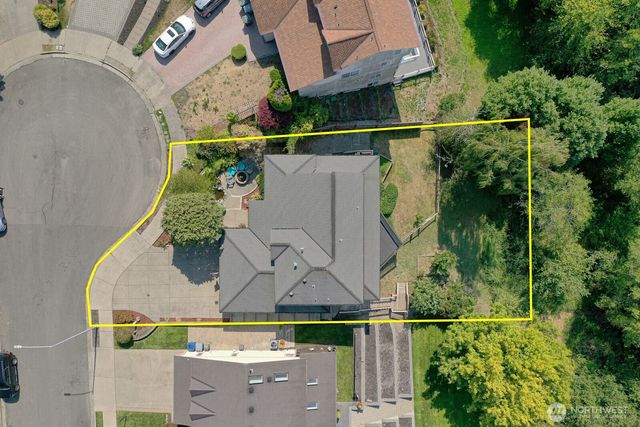 1308 11th Street Pl SW, Puyallup, WA 98371