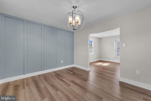 15 W KENNEDY DR, Clementon, NJ 08021