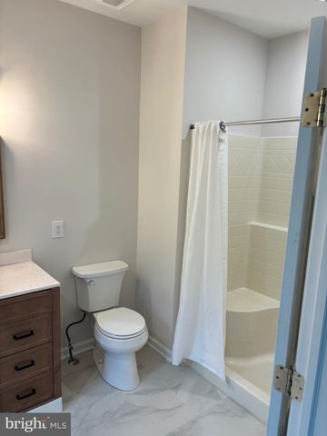 1663 VILLAGE AVE, Garnet Valley, PA 19060