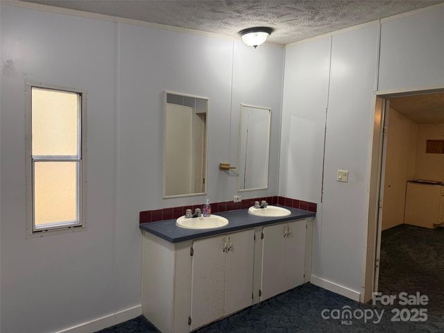 7159 Rev Melvin Adams Drive, Kershaw, SC 29067