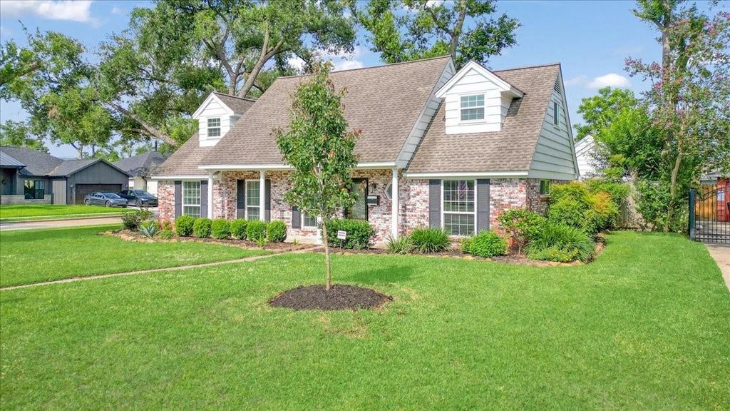 2103 Southwick Street, Houston, TX 77080