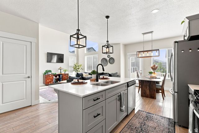 14788 S PATTEN LN, Herriman, UT 84096