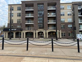 2900 University Ave SouthEast 402, Minneapolis, MN 55414