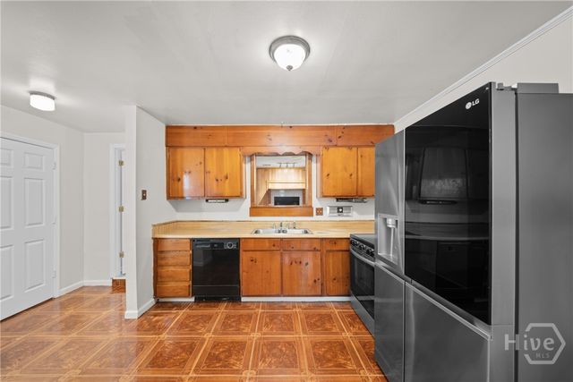 112 Cedar Grove Road, Savannah, GA 31419