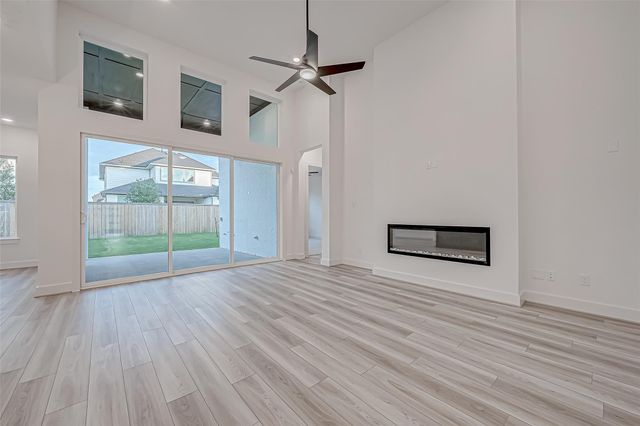 26914 Arethusa Court, The Woodlands, TX 77389