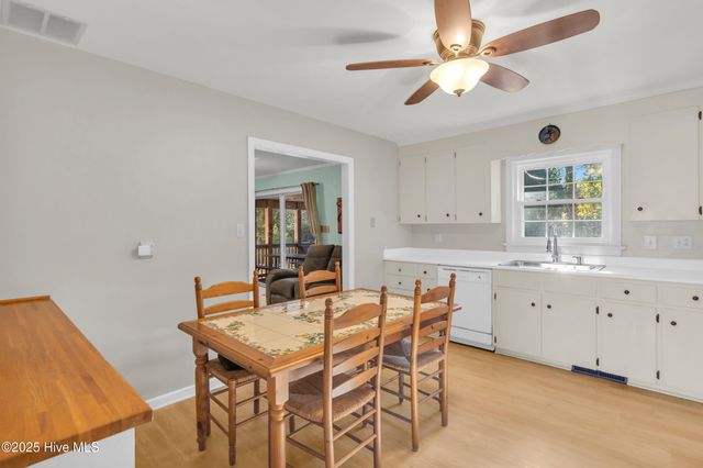 3924 Gillette Drive, Wilmington, NC 28403