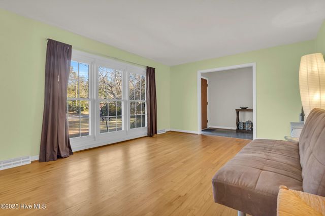 3924 Gillette Drive, Wilmington, NC 28403