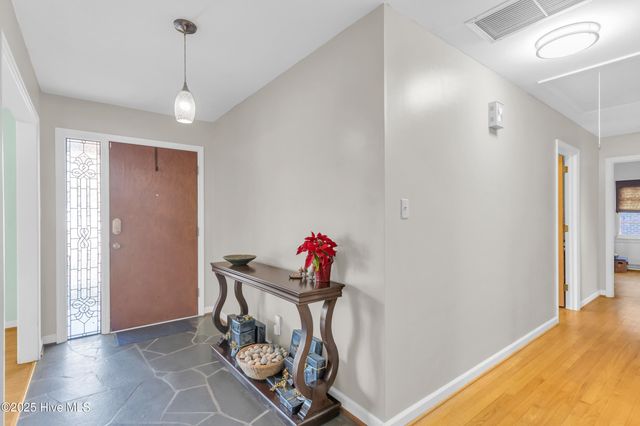 3924 Gillette Drive, Wilmington, NC 28403