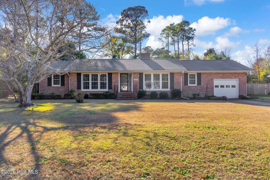 3924 Gillette Drive, Wilmington, NC 28403