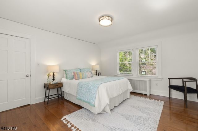372 Wyoming Ave, Millburn Twp., NJ 07041