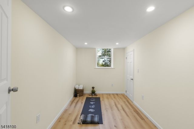 372 Wyoming Ave, Millburn Twp., NJ 07041