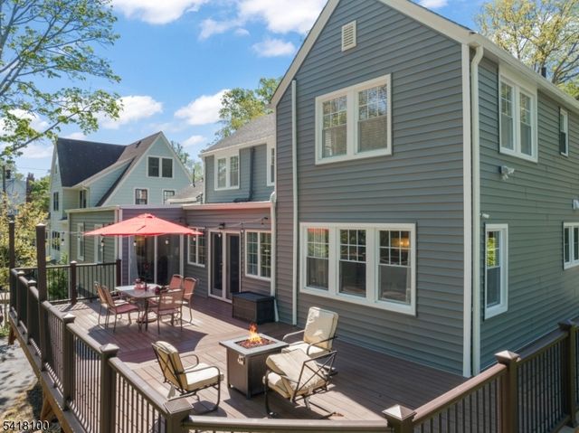372 Wyoming Ave, Millburn Twp., NJ 07041
