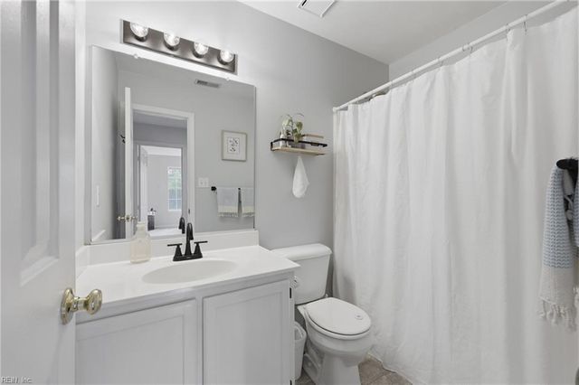 6418 Wet Marsh CT, Suffolk, VA 23435