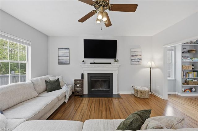 6418 Wet Marsh CT, Suffolk, VA 23435