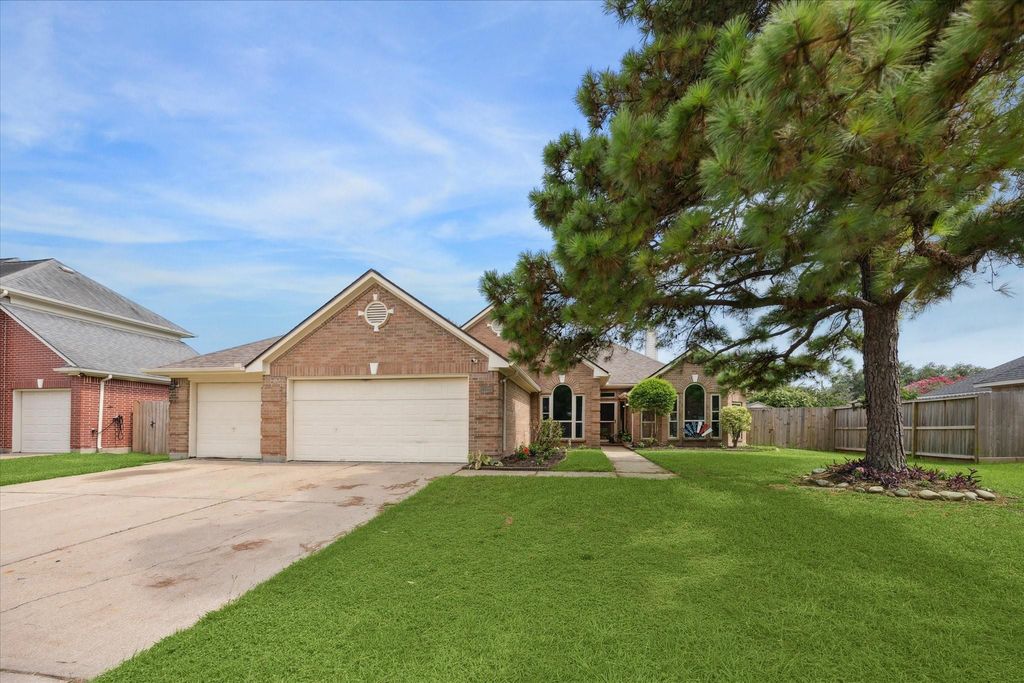 21119 River Court Drive, Katy, TX 77449