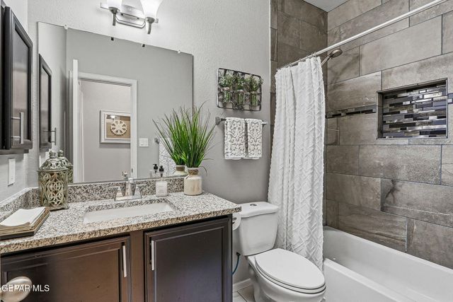 1154 Sylvia Aguilar Street, Horizon City, TX 79928