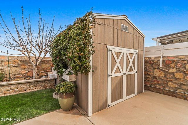 1154 Sylvia Aguilar Street, Horizon City, TX 79928