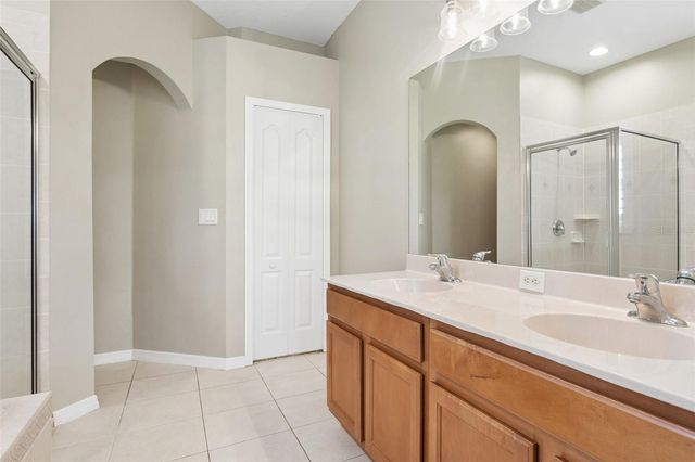 3033 GEM LUSTER COURT, Valrico, FL 33594