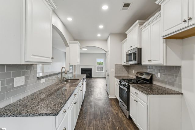 139 Eventine Way, Boiling Springs, SC 29316