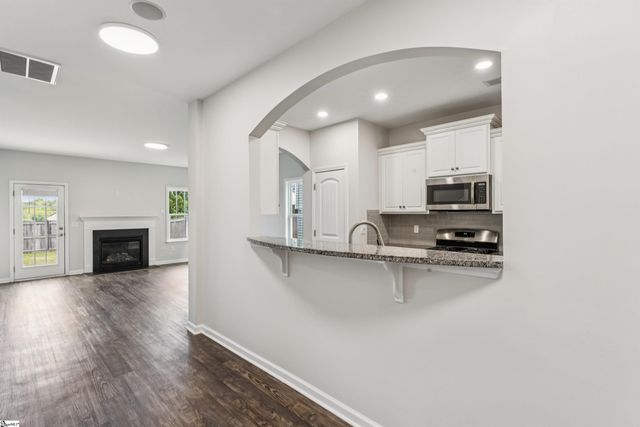 139 Eventine Way, Boiling Springs, SC 29316