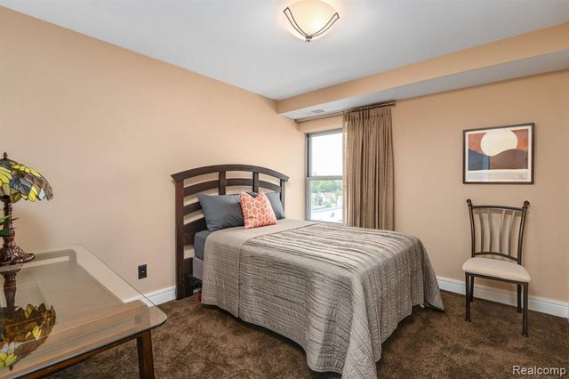 411 S Old Woodward Avenue 502, Birmingham, MI 48009