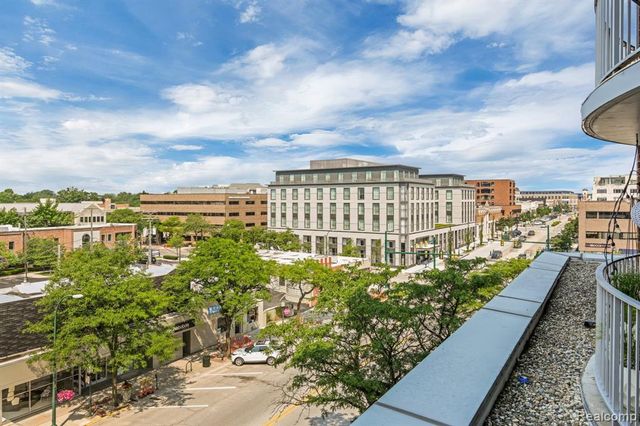 411 S Old Woodward Avenue 502, Birmingham, MI 48009