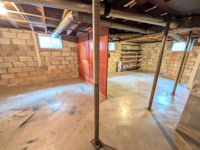 280 Burke Road, Lexington, KY 40511