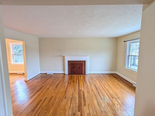 280 Burke Road, Lexington, KY 40511