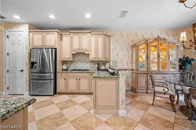 8725 Largo Mar DR, Estero, FL 33967
