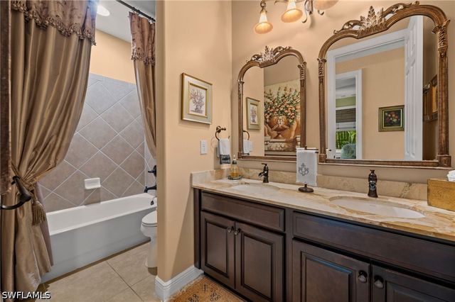 8725 Largo Mar DR, Estero, FL 33967