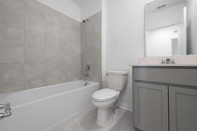 573 BELL PRAIRIE CIRCLE, Lake Wales, FL 33859