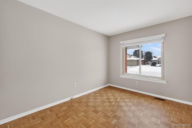 7065 Epping Drive, Canton, MI 48187