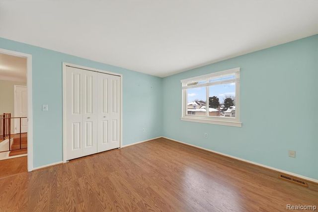 7065 Epping Drive, Canton, MI 48187