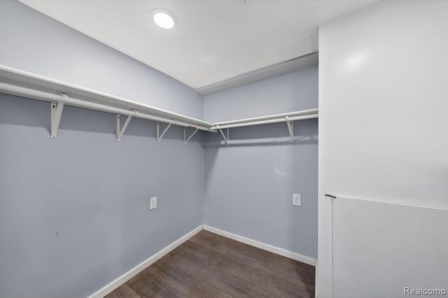 7065 Epping Drive, Canton, MI 48187